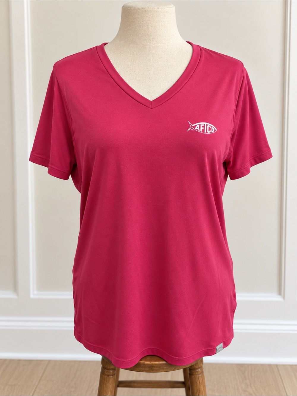 AFTCO Women's Raspberry V-Neck Short Sleeve Tee